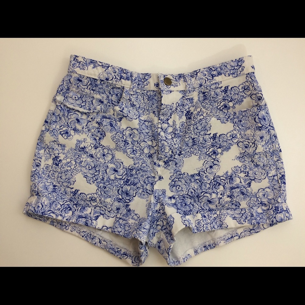 American apparel Floral blue and white shorts