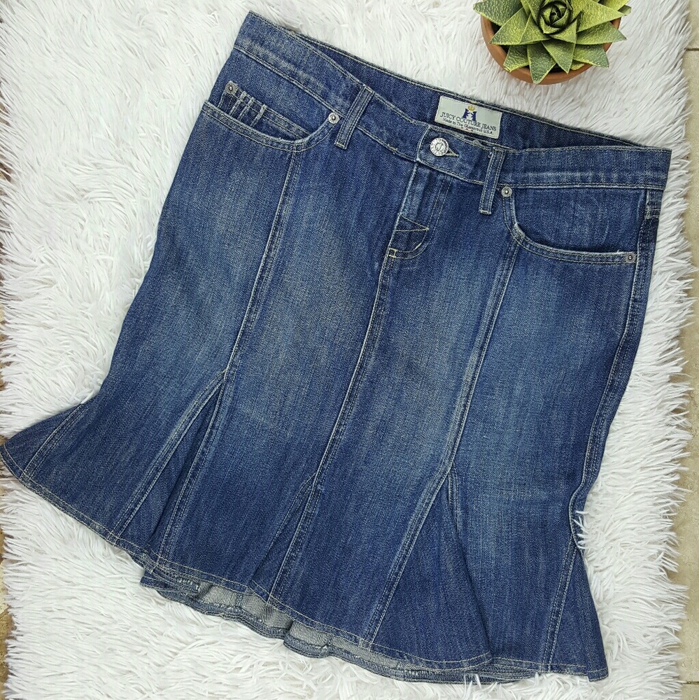 JUICY COUTURE ~ Denim Jean Flare Skirt ~ Medium