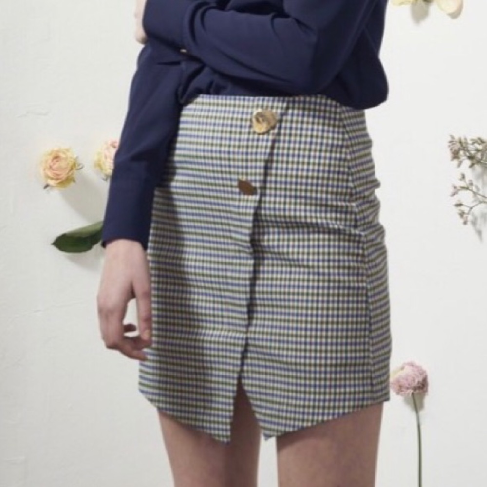 Green check gold button detail wrap skirt NWT