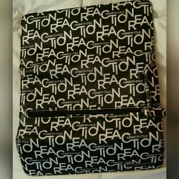 Kenneth Cole - Picture 3 of 3