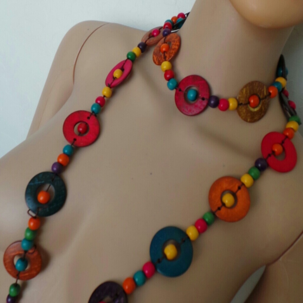 Multi Colorful long African beaded necklace - Picture 3 of 8