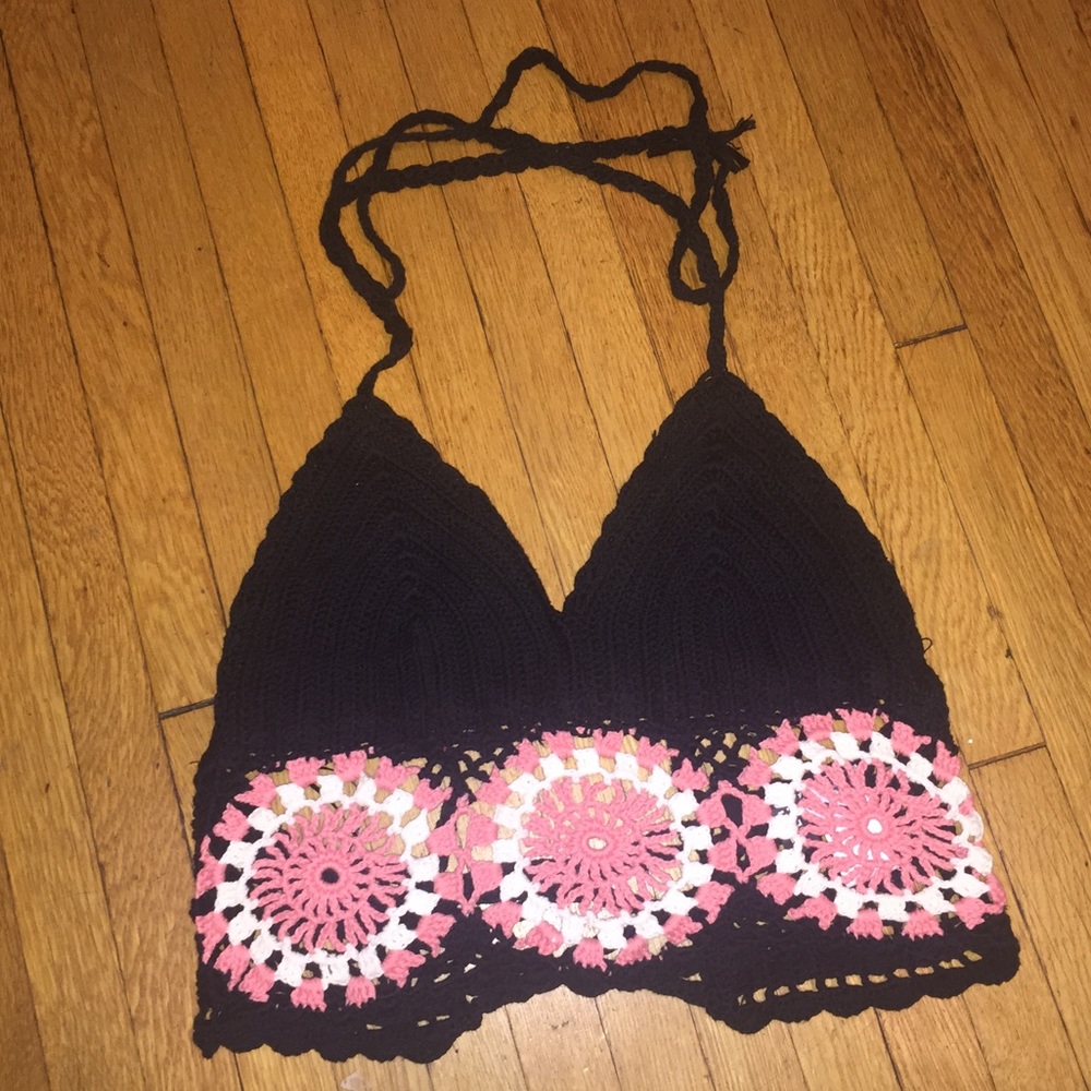 Crotchet halter top