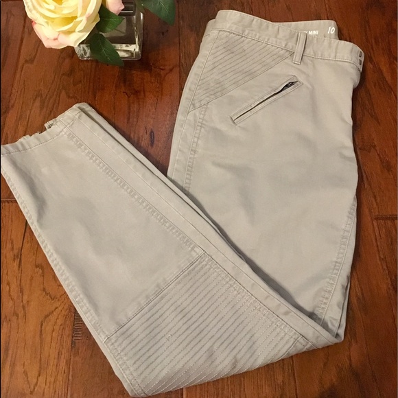 Khakis by GAP cropped Khakis grey color size 10 - Picture 1 of 3