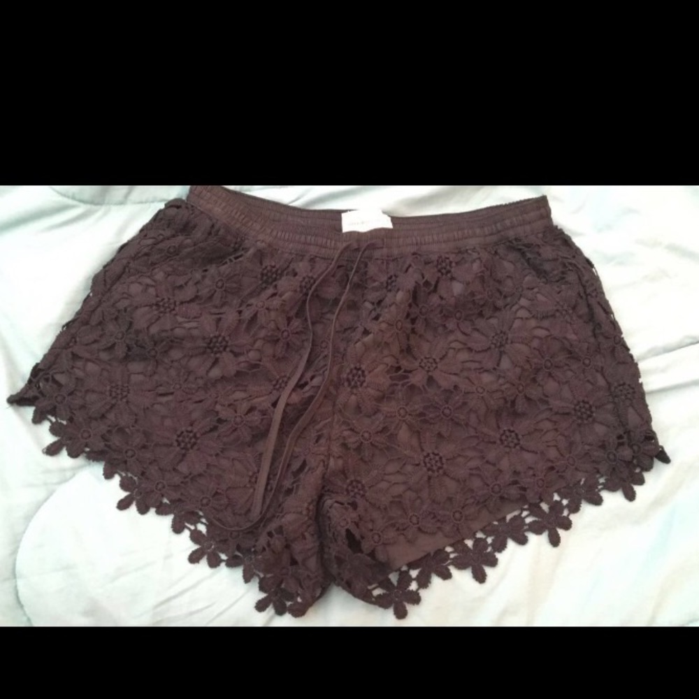 NEW BLACK HIGH WAISTED SHORTS A&F