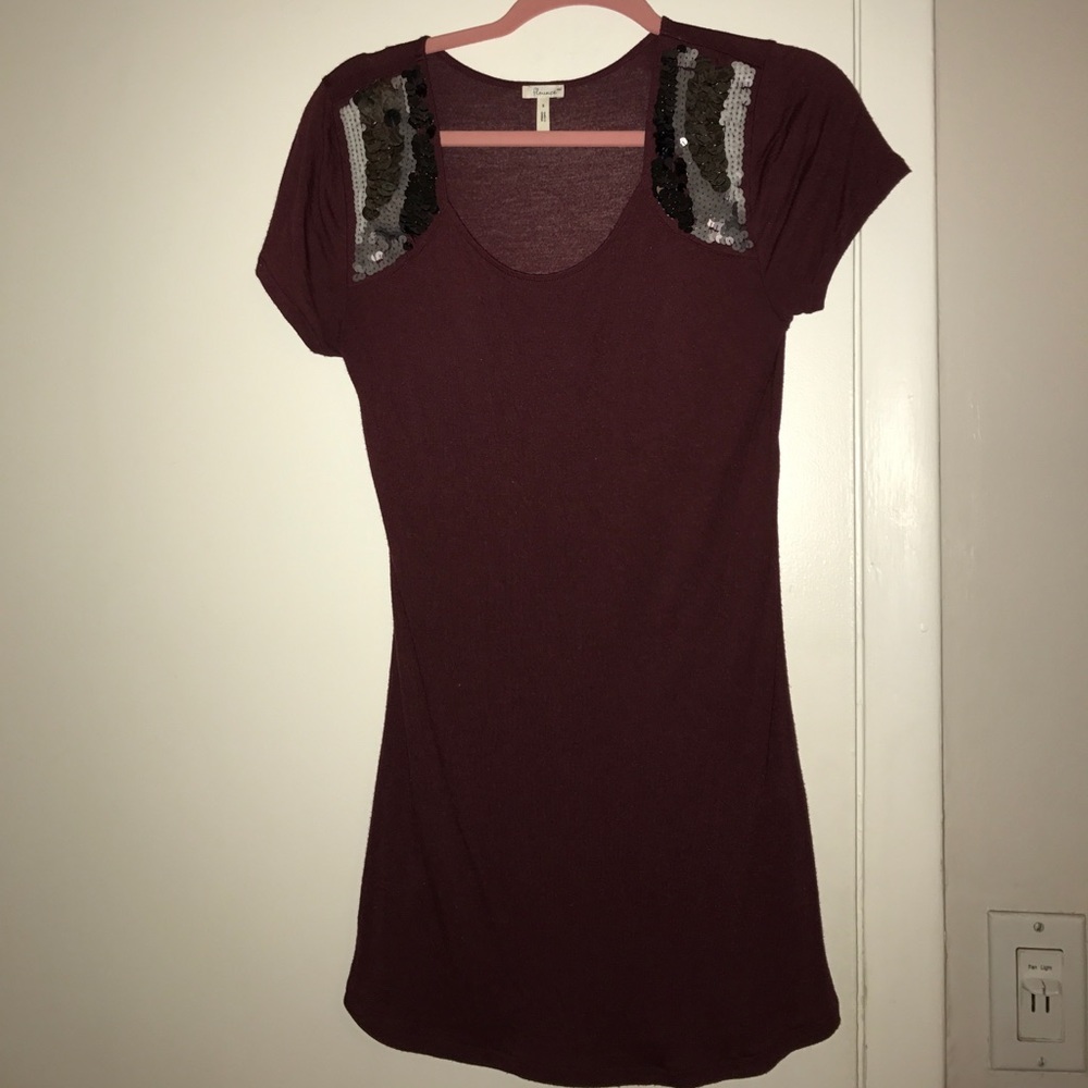Long embezzled t shirt