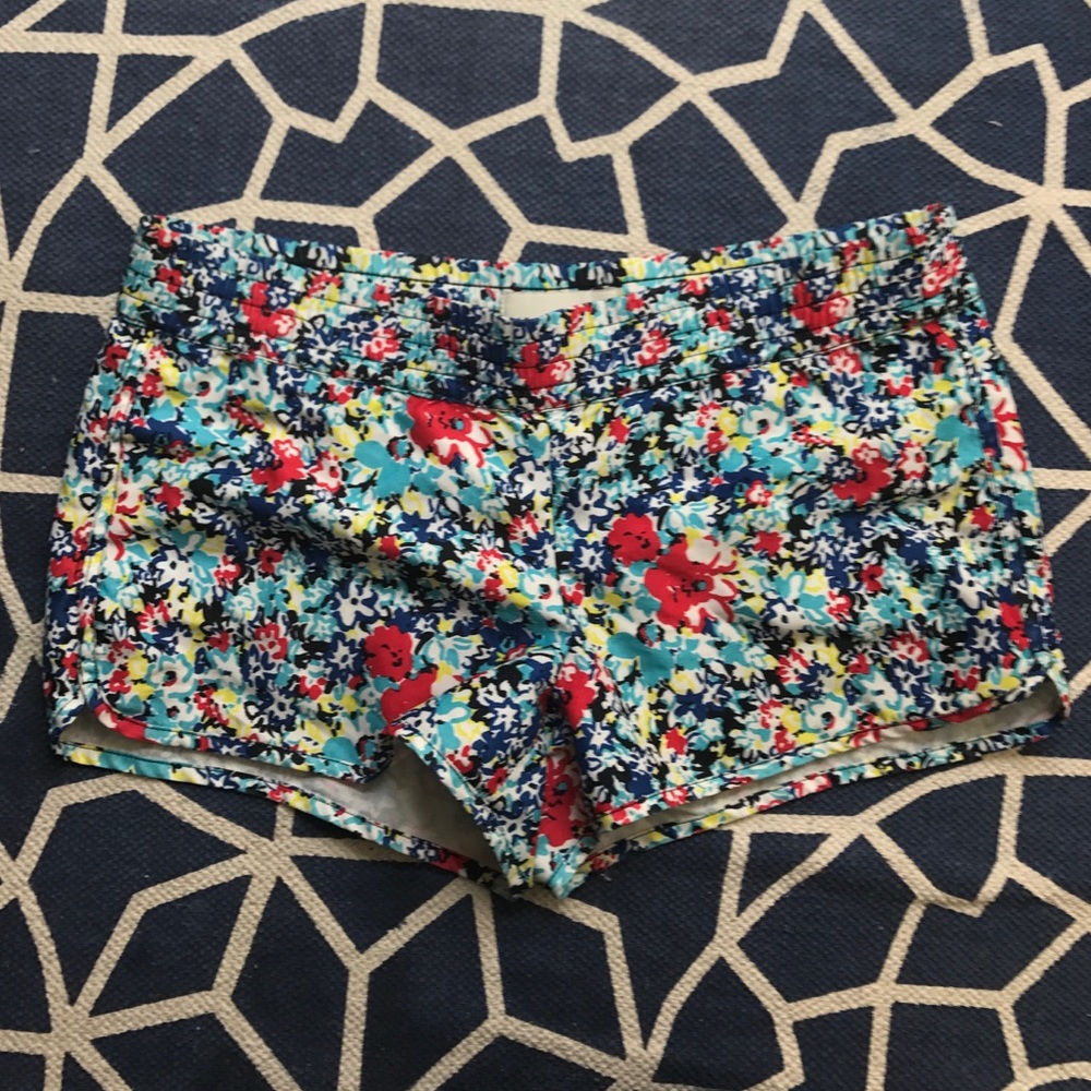 Floral pool shorts