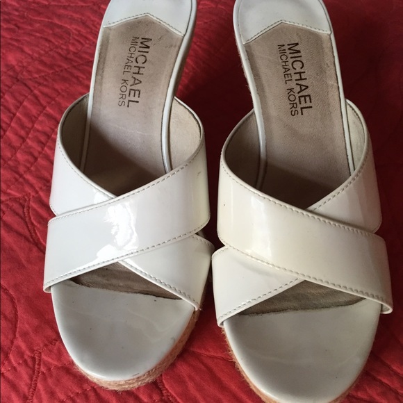 💯Authentic MK espadrille wedge, - Picture 3 of 6