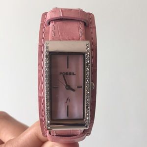 Light pink Fossil watch