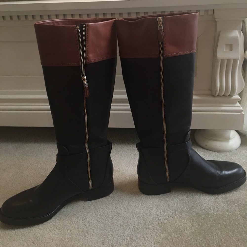 EUC Leather Coach tall boots - Picture 2 of 5