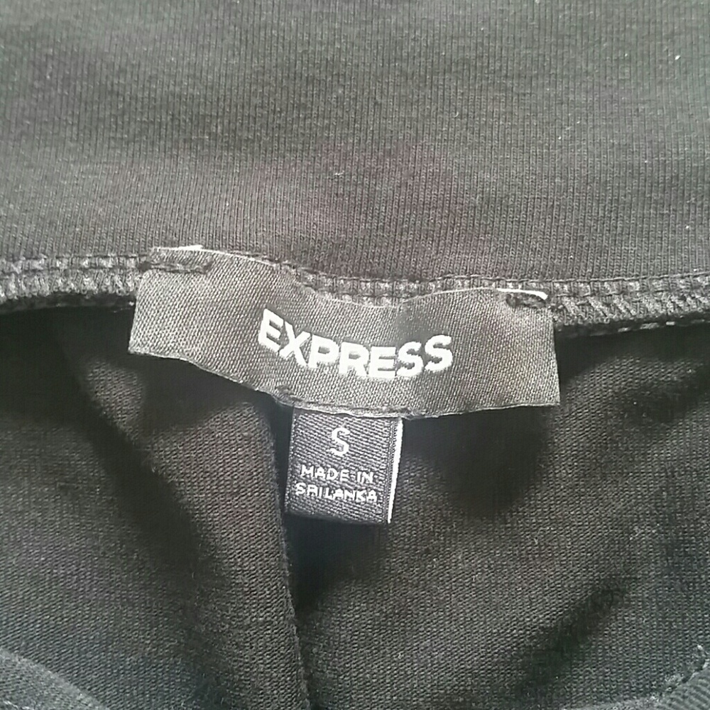 EXPRESS SKIRT - Picture 2 of 2