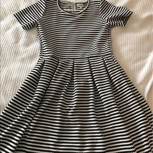 Lularoe Amelia Dress