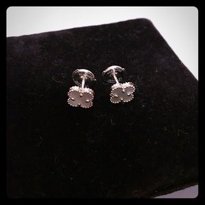 VanCleef inspire earring