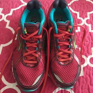 Brooks Adrenaline GTS Running shoes