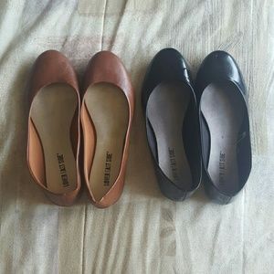 Brown and black flats bundle