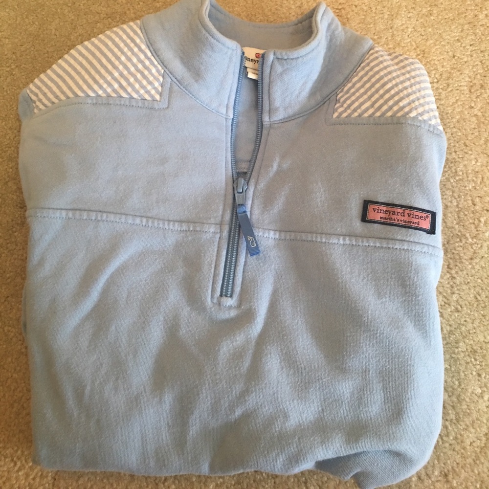 EUC Vineyard Vines light blue shep shirt