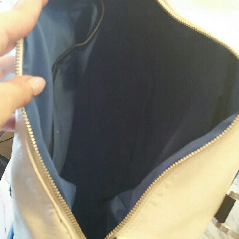 Express Purse - Picture 5 of 5