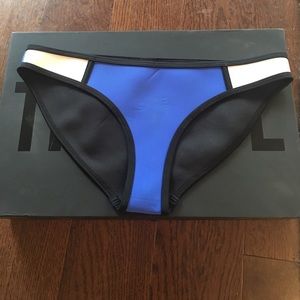 Authentic Triangl bottoms