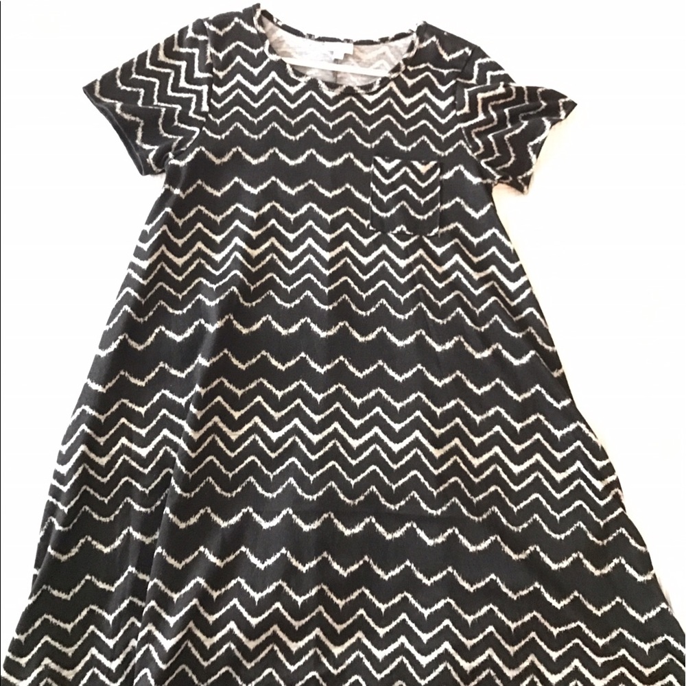 Lularoe Carly Size M