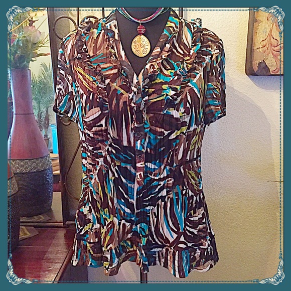 Fred David Tops - 🔴✨Fred David Crinkled Top w/Ruffles✨