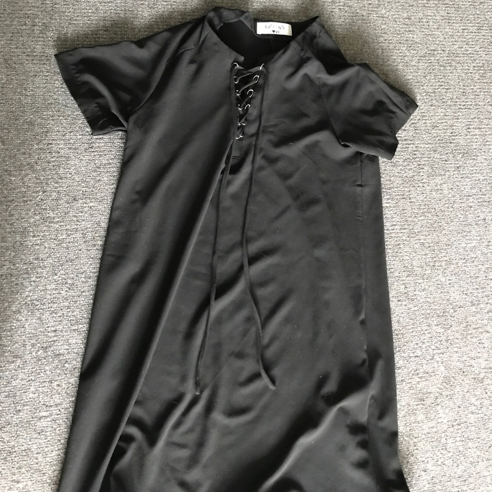 Falling love black lace up dress