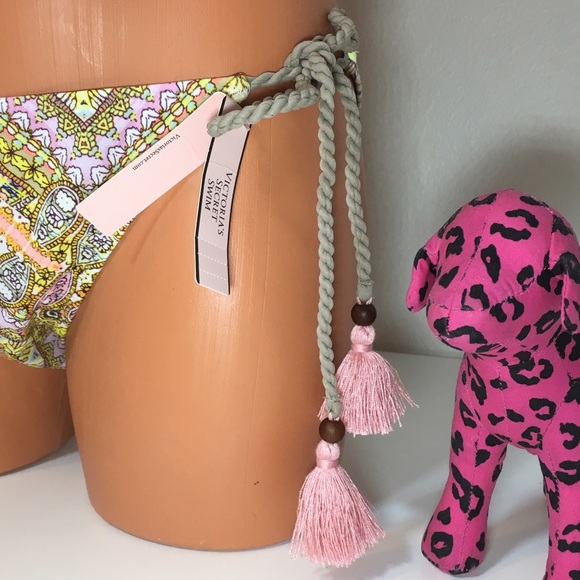 NEW VS TIE SIDES BIKINI BOTTOM WITH TASSELS - Picture 2 of 4