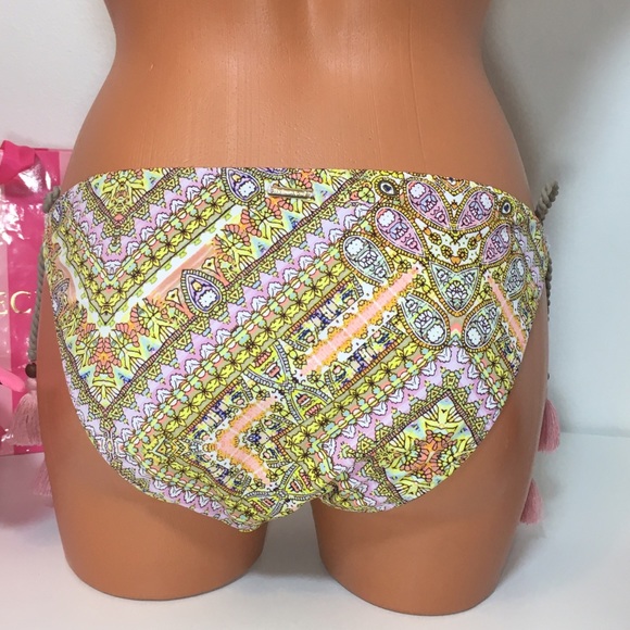 NEW VS TIE SIDES BIKINI BOTTOM WITH TASSELS - Picture 3 of 4