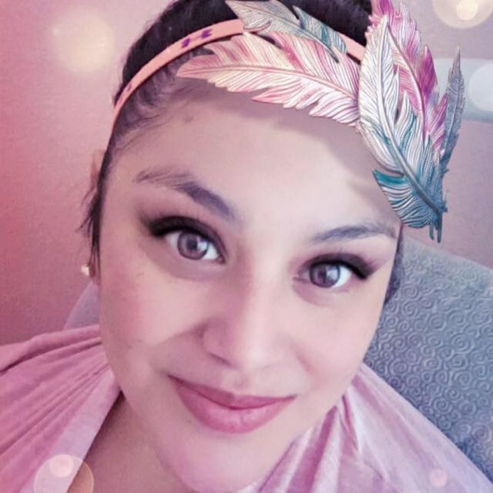 Meet your Posher, Julayne