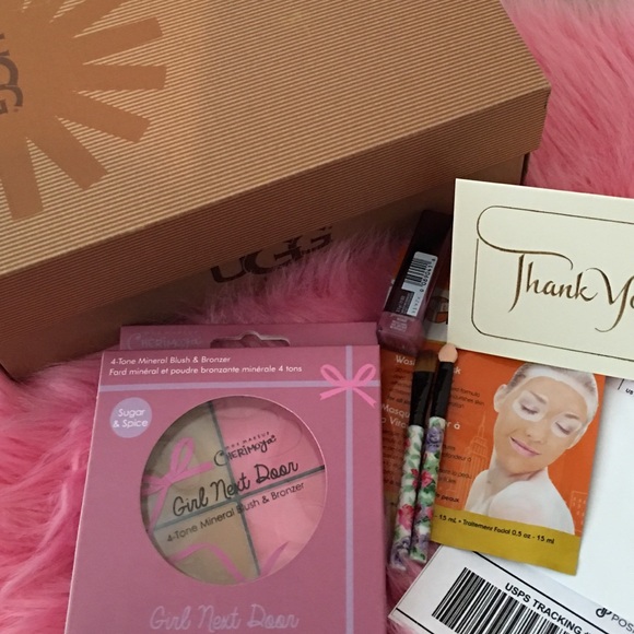 Meet your Posher, Niiesanis - Picture 5 of 8