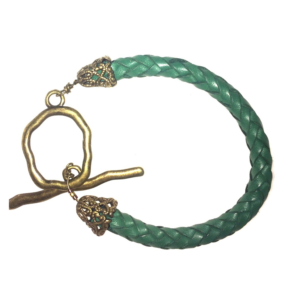 Green bracelet