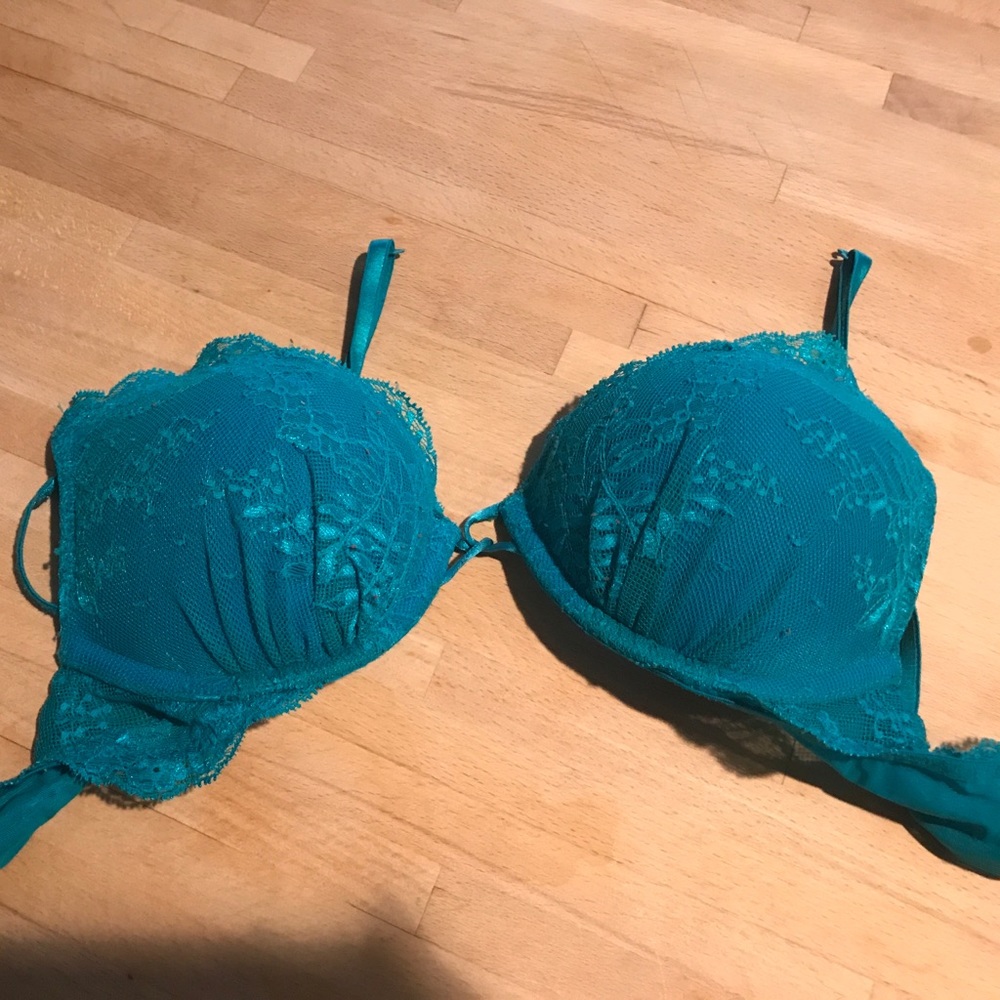 Turquoise laced Victoria's secret bra