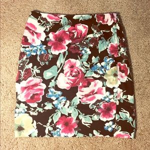 Floral print skirt