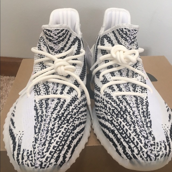 Yeezy boost 350 V2 Zebra size 11 - Picture 2 of 5