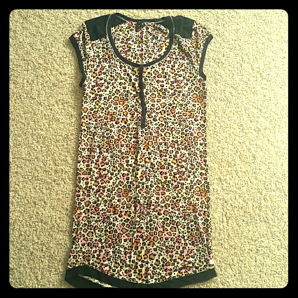 NIGHTGOWN NWOT