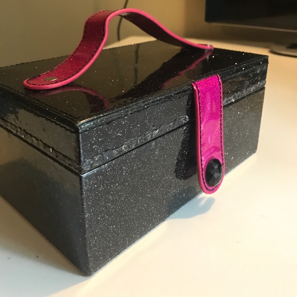 Multipurpose box - Picture 3 of 3
