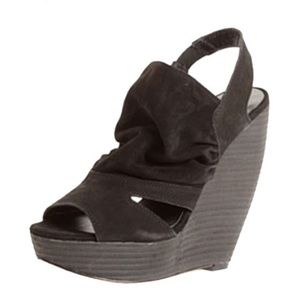 Joes Black Wedges