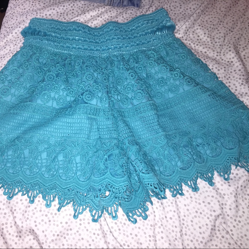 Cute Turquoise crochet shorts!