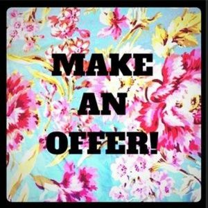 ENTIRE CLOSET MUST GO! MAKE AN OFFER!