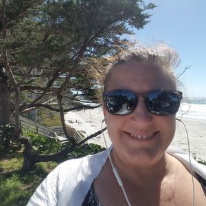 Meet your Posher, Christine