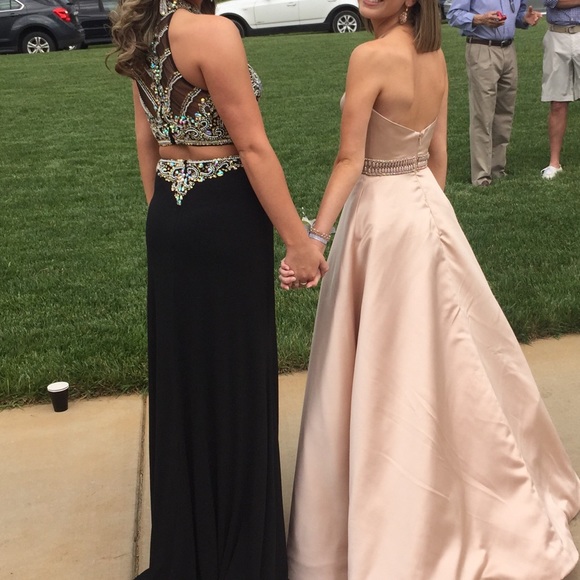 Alyce two piece prom dress - Picture 4 of 4