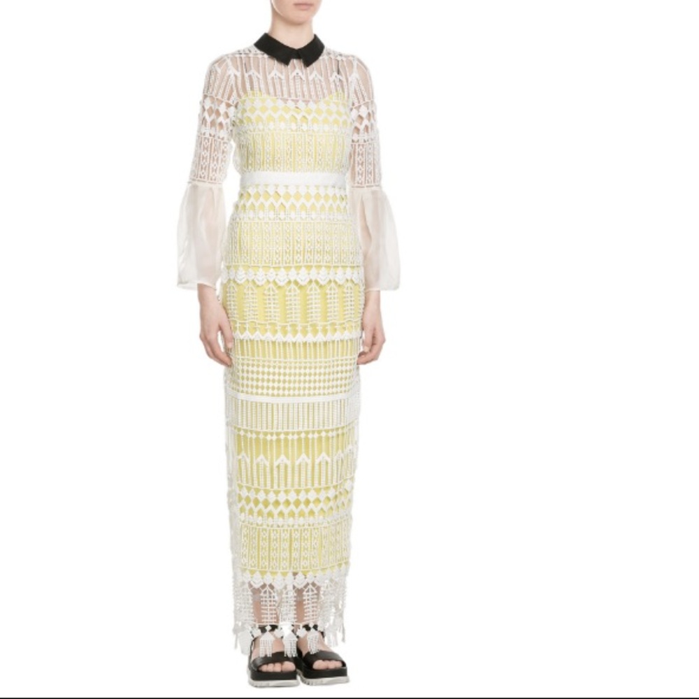NEW Self-Portrait Bell-sleeved guipure-lace dress