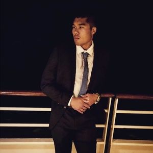 Meet your Posher, Sterling