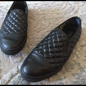 Geox black quilted slip on sneakers size 41