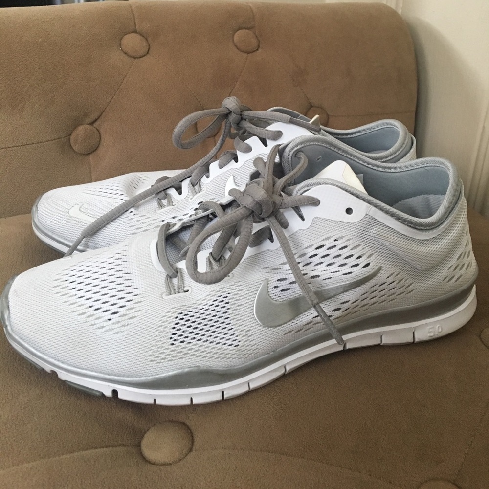 Nike Free 5.0 Sneakers size 8 women's