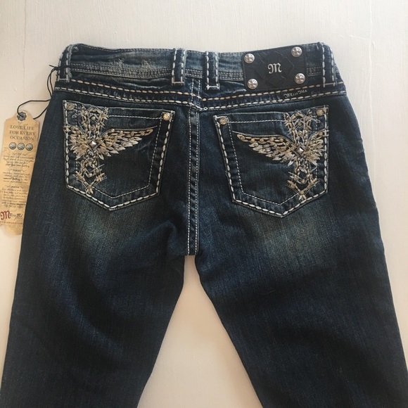 Miss Me Jeans - Picture 1 of 4