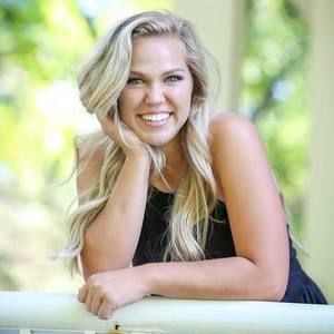 Meet your Posher, Camie