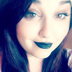 Meet your Posher, Whitney