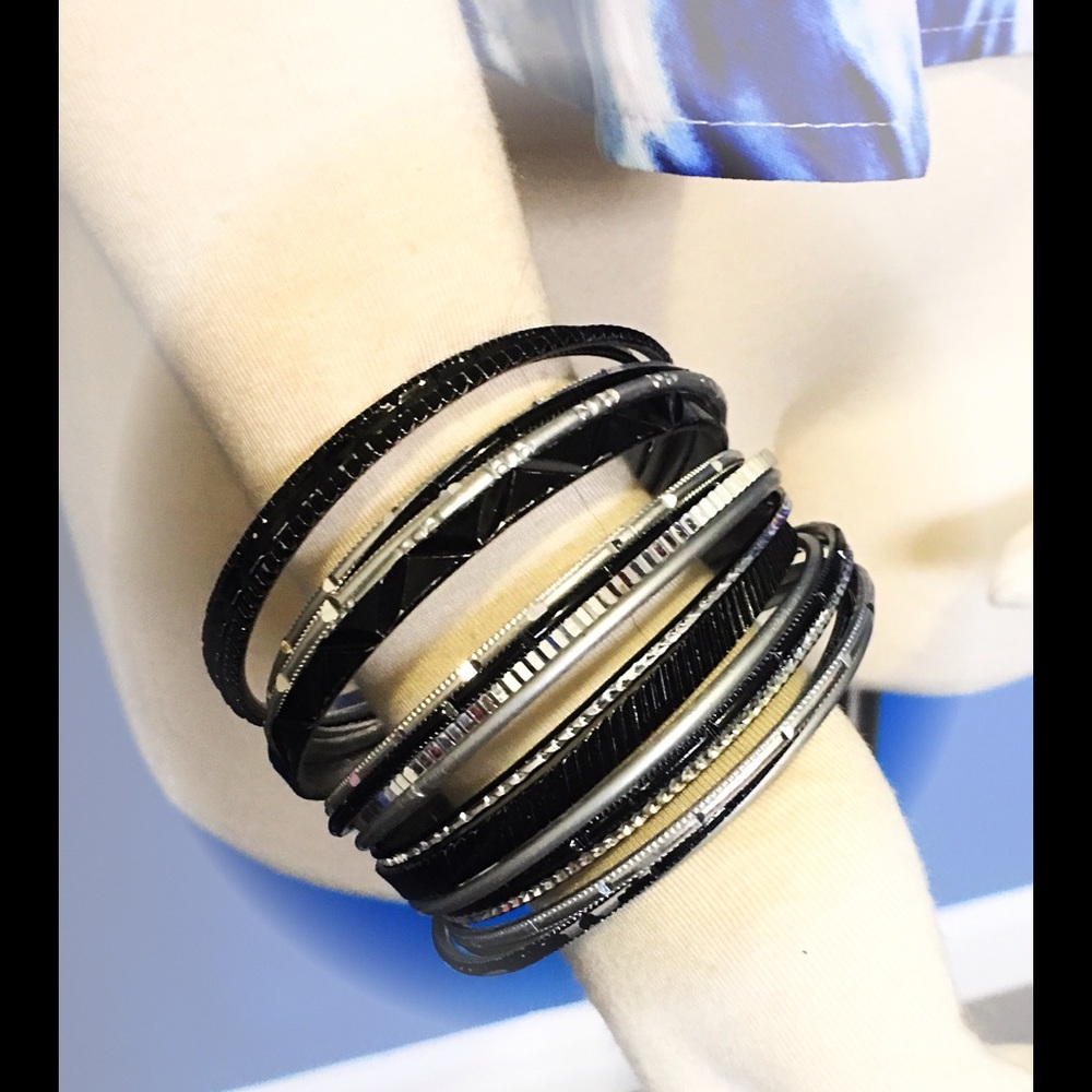 NWOTs~ Bundle of Bangles