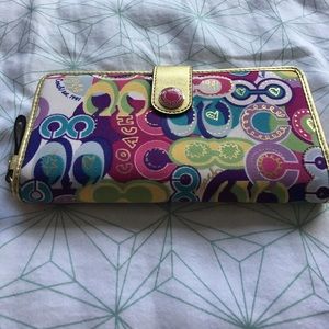 AUTHENTIC ~ Coach Poppy Pop C Signature Wallet