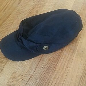 Cargo hat