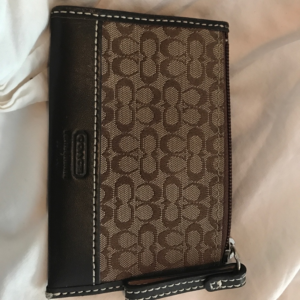 Coach coin purse - new condition
